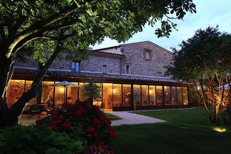 Hotel & Restaurants - Maison Chabran Pont-de-lʼIsère Exterior foto